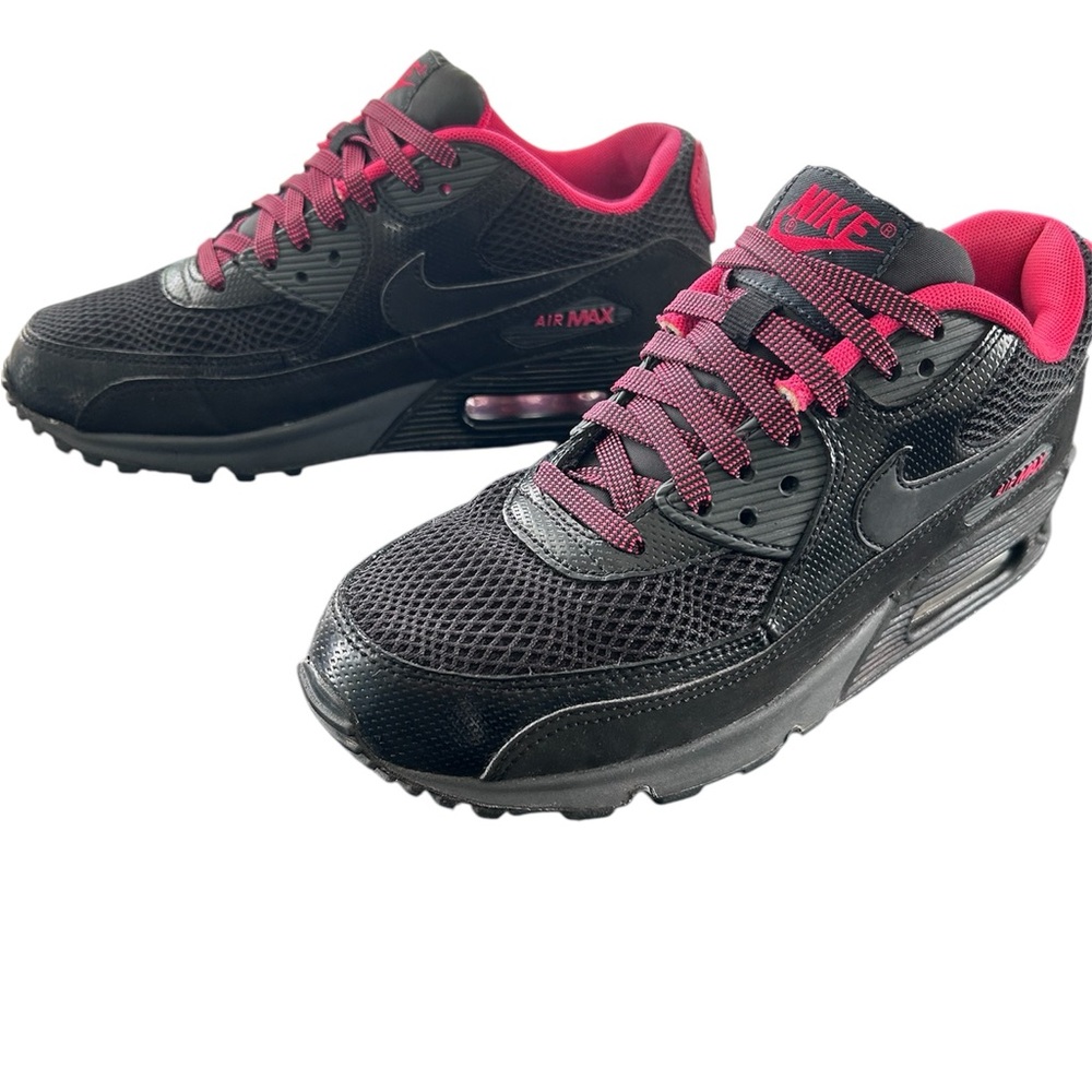 Nike Air Max 90 Womens Red and Black